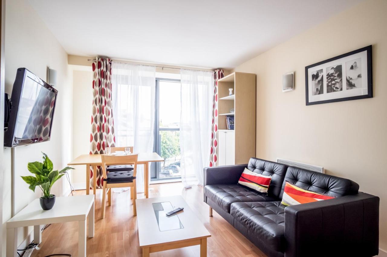 City One Bedroom Apartment With Juliet Balcony In West One - Parking Possible Шефилд Экстерьер фото